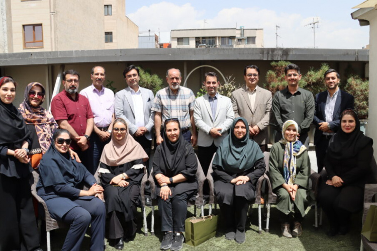 تقدیر از روانشناسان مجموعه